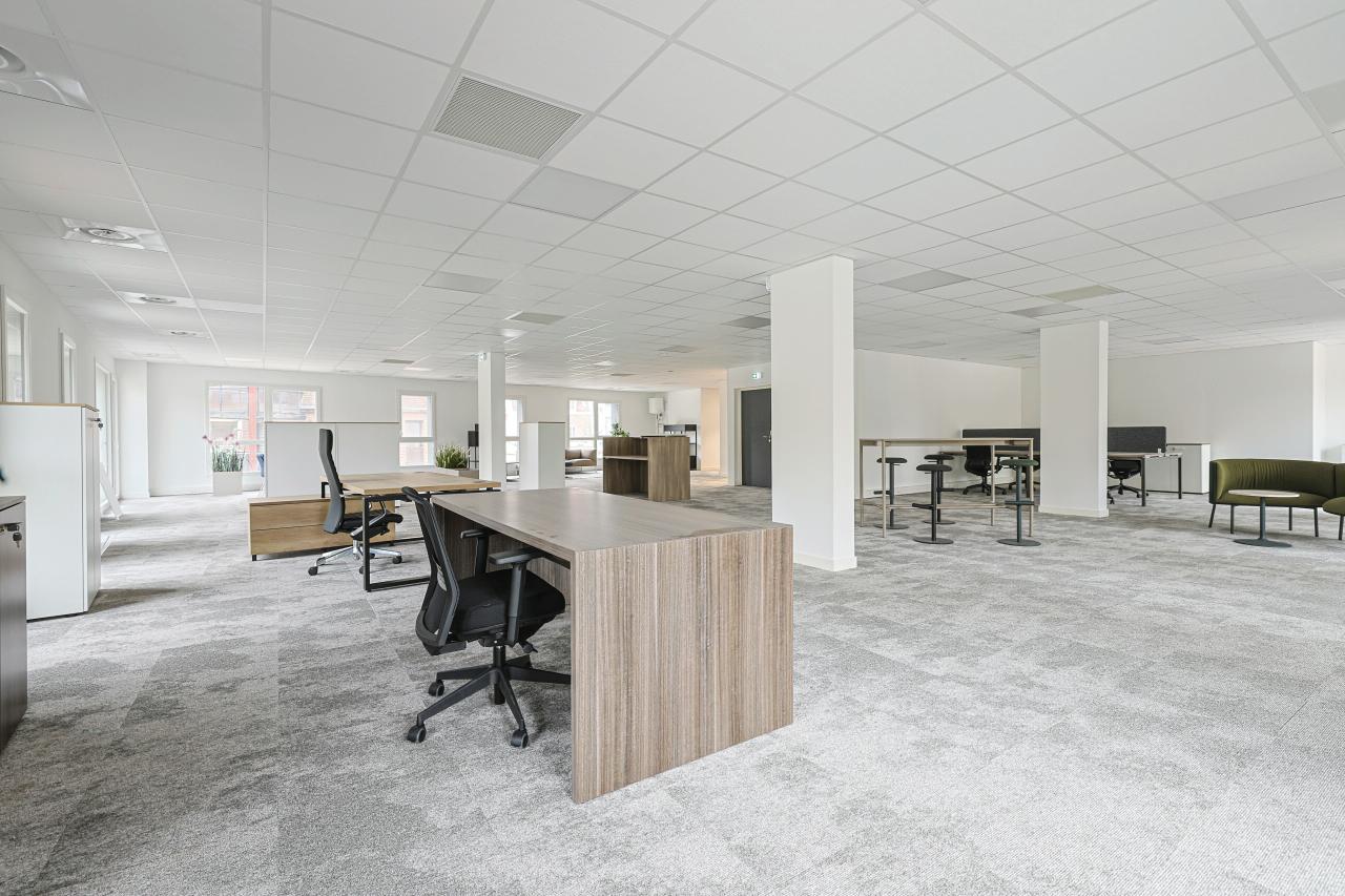Bureau La Madeleine 703m² Vente bureau La Madeleine Nord OVBUR2317281 9